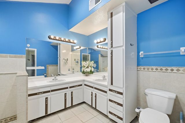 381 SW Lucero Drive, Port St Lucie, FL 34983