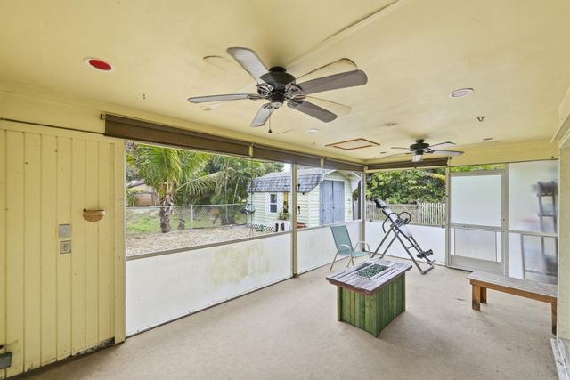 381 SW Lucero Drive, Port St Lucie, FL 34983