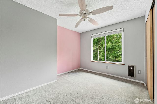 15725 88th Avenue Ct E, Puyallup, WA 98375