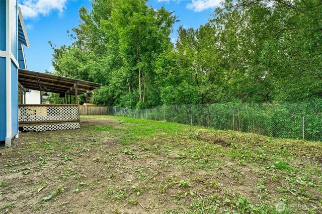 15725 88th Avenue Ct E, Puyallup, WA 98375