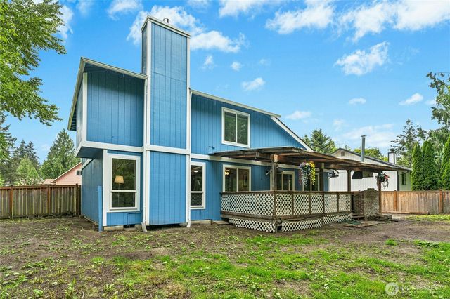 15725 88th Avenue Ct E, Puyallup, WA 98375