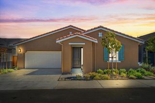 2109 White Oak Drive, Hollister, CA 95023