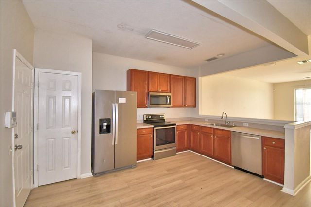 3151 SINCLAIR STREET 104, Orlando, FL 32835