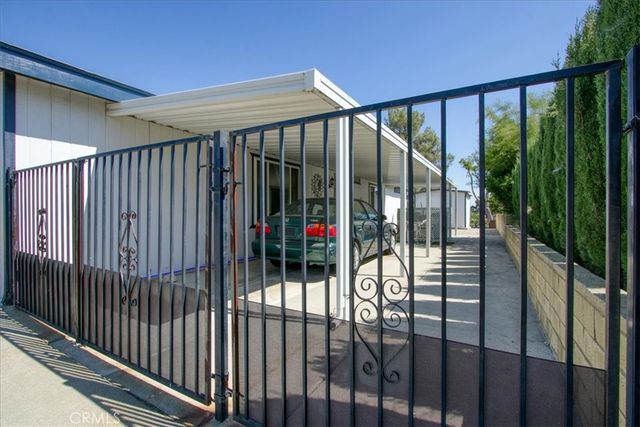 10495 Frontier, Cherry Valley, CA 92223