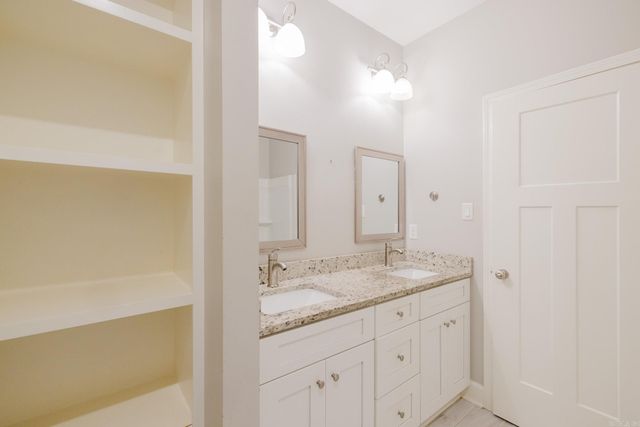 4512 Western Woods Drive, Benton, AR 72015