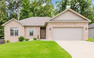 4512 Western Woods Drive, Benton, AR 72015
