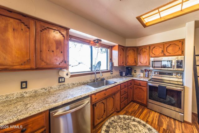 1927 S CAYUSE Trail, Cottonwood, AZ 86326