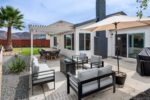 6832 Lazy Clouds, San Diego, CA 92120