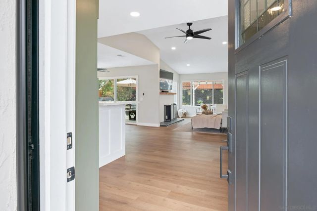 6832 Lazy Clouds, San Diego, CA 92120