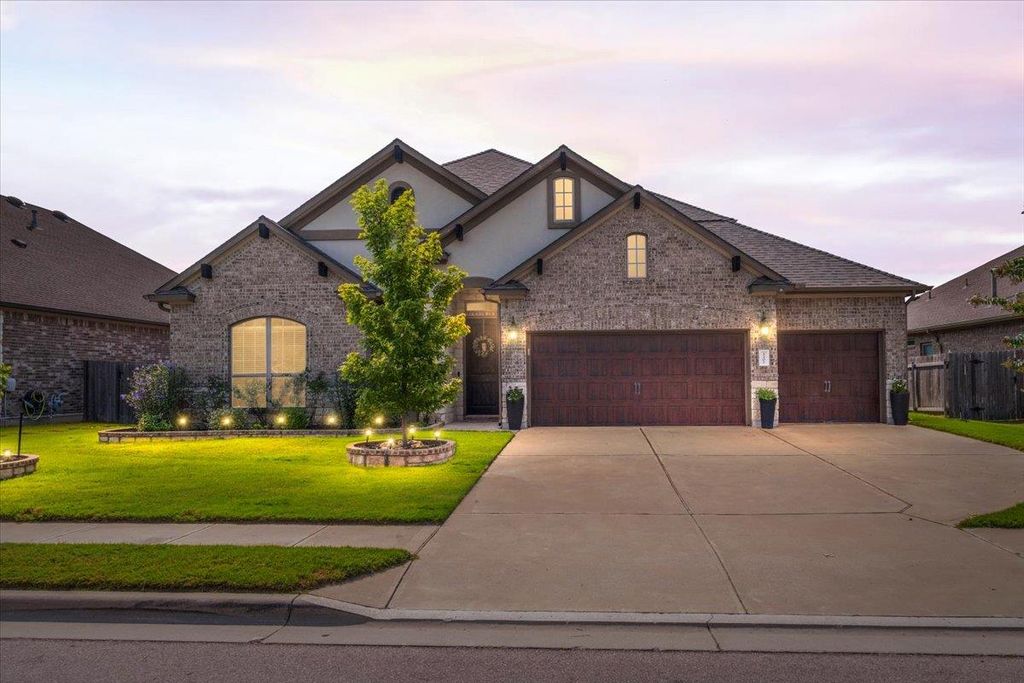 3302 Vaquero LN, Cedar Park, TX 78641