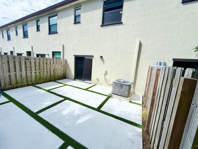 9965 SW 228th Terrace, Miami, FL 33190