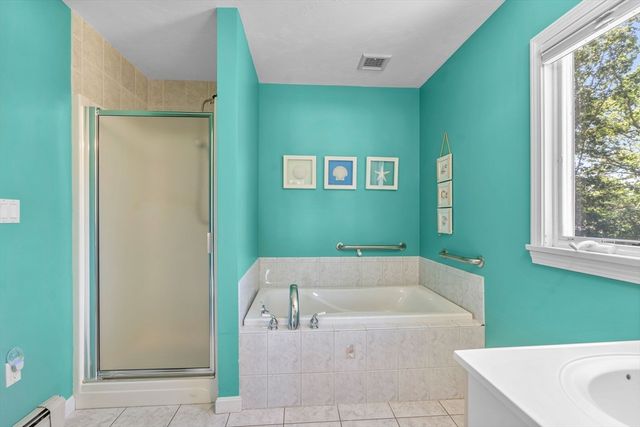 24 Bluff Ave, Mashpee, MA 02649