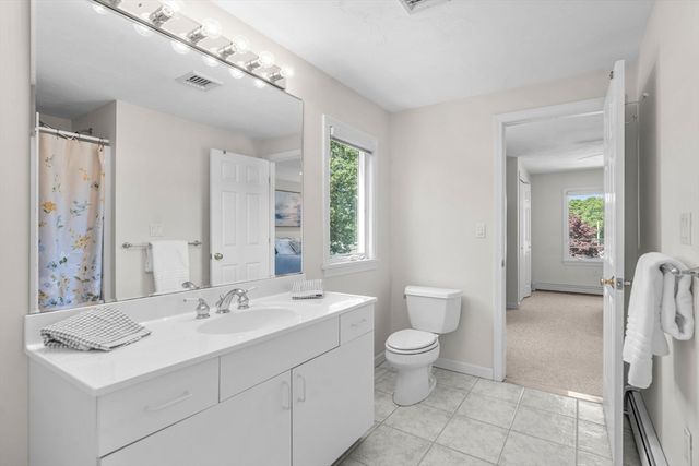24 Bluff Ave, Mashpee, MA 02649