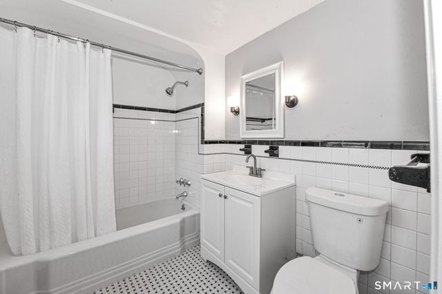 63 Park Road, Hamden, CT 06517