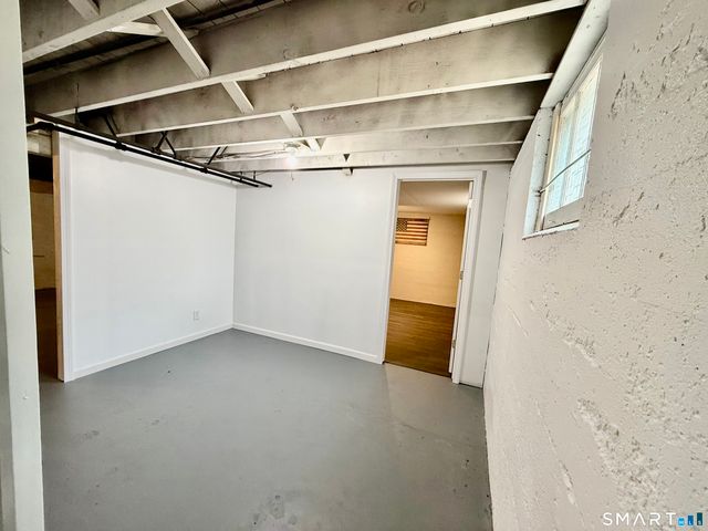 63 Park Road, Hamden, CT 06517