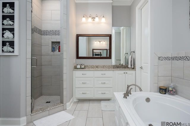 43028 Amen Ct, Gonzales, LA 70737