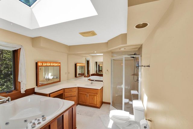 3430 Shorewood DRIVE, Racine, WI 53404