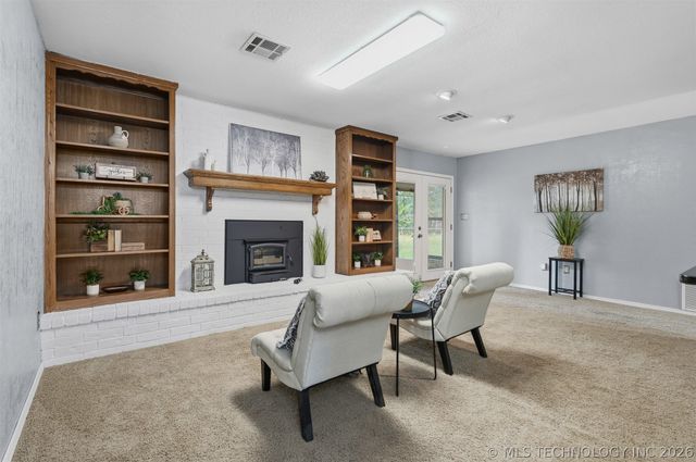 3133 Cardinal Drive, Ardmore, OK 73401