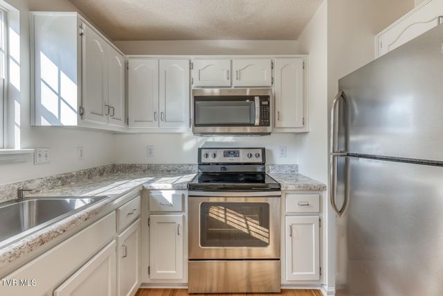 10 Pepper Ridge Court 10, Gray, TN 37615