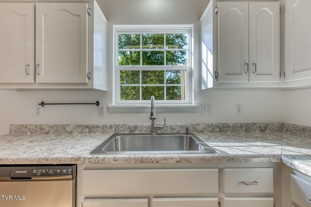 10 Pepper Ridge Court 10, Gray, TN 37615