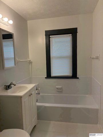 3313 Franklin Street, Omaha, NE 68111