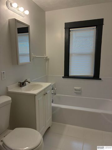 3313 Franklin Street, Omaha, NE 68111