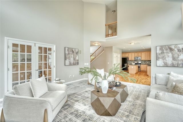 1300 Surrey Garden Way, Webster, NY 14580