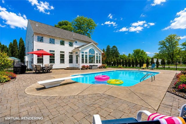 1300 Surrey Garden Way, Webster, NY 14580