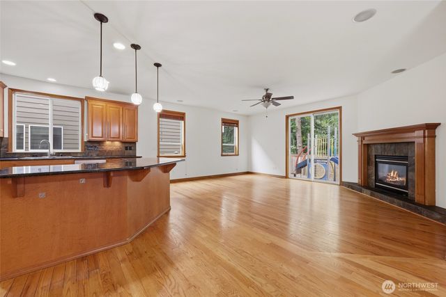 11212 179th Ave Ct E, Bonney Lake, WA 98391