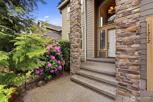11212 179th Ave Ct E, Bonney Lake, WA 98391