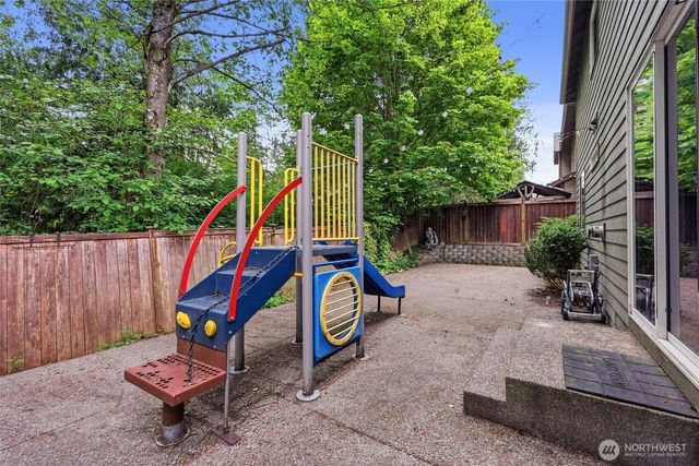 11212 179th Ave Ct E, Bonney Lake, WA 98391
