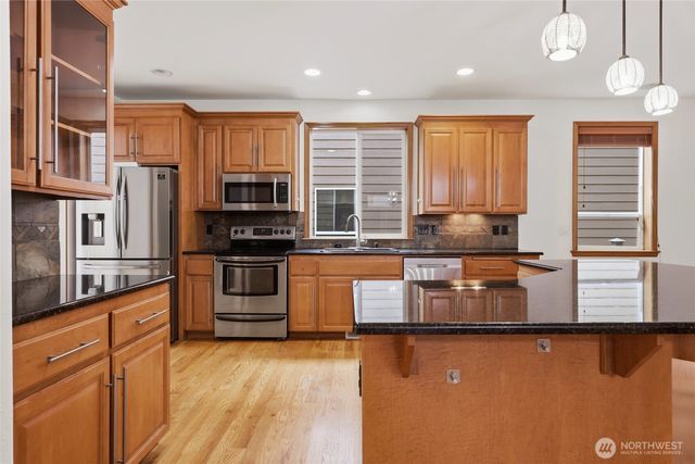 11212 179th Ave Ct E, Bonney Lake, WA 98391
