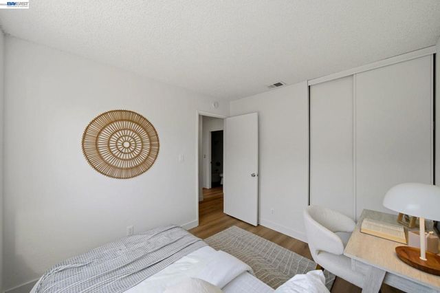 1686 Rhododendron Dr, Livermore, CA 94551