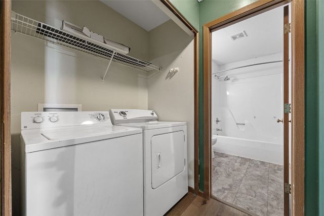 3507 E Avenue NW F, Cedar Rapids, IA 52405