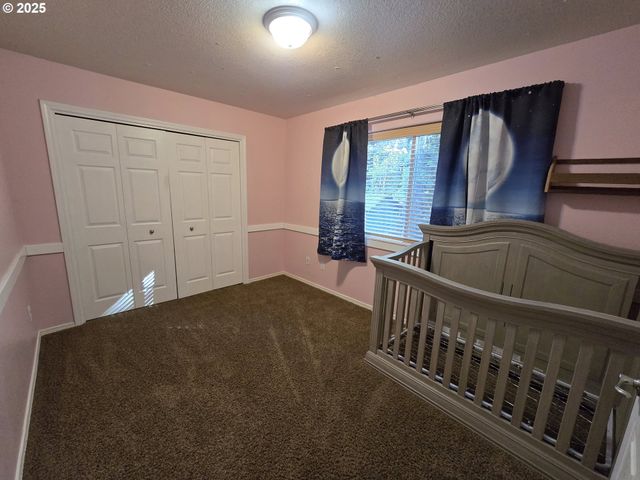 68304 E TWINBERRY Loop, Welches, OR 97067