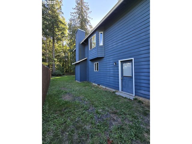 68304 E TWINBERRY Loop, Welches, OR 97067