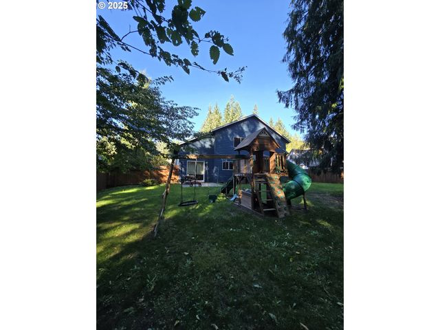 68304 E TWINBERRY Loop, Welches, OR 97067