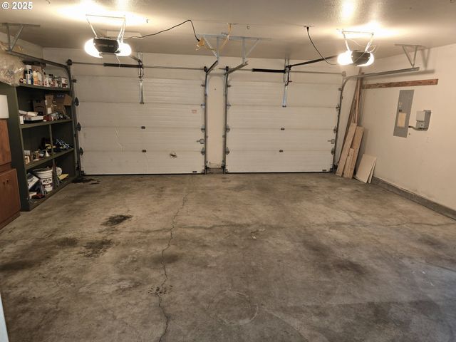 68304 E TWINBERRY Loop, Welches, OR 97067