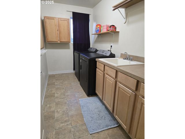 68304 E TWINBERRY Loop, Welches, OR 97067