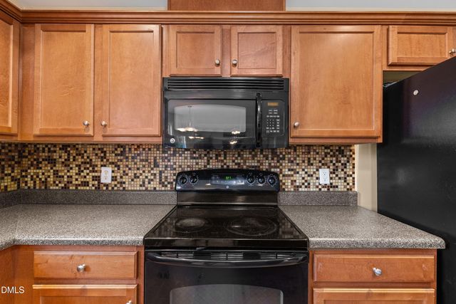 185 Snowberry Lane, Smithfield, NC 27577