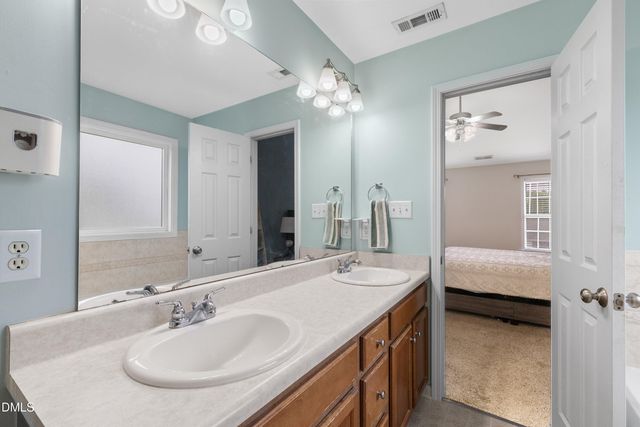 185 Snowberry Lane, Smithfield, NC 27577