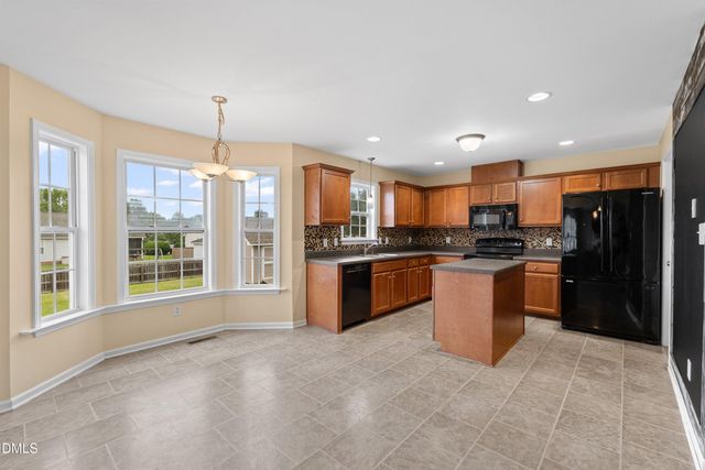 185 Snowberry Lane, Smithfield, NC 27577