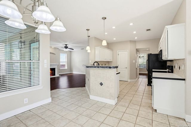 422 PEASE HOLW, San Antonio, TX 78258
