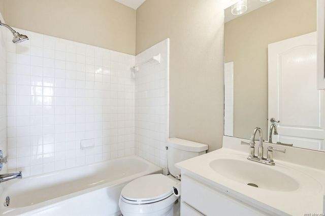 422 PEASE HOLW, San Antonio, TX 78258