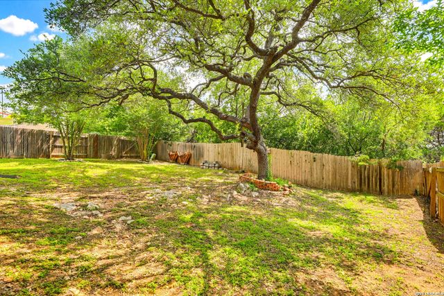 422 PEASE HOLW, San Antonio, TX 78258