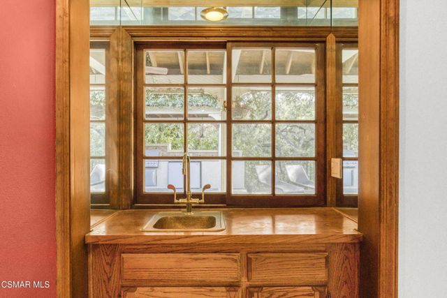 1708 Royal St George Drive, Westlake Village, CA 91362