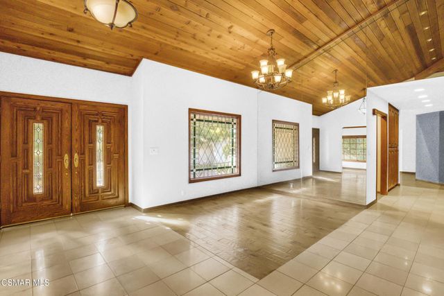 1708 Royal St George Drive, Westlake Village, CA 91362