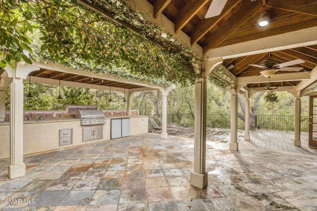 1708 Royal St George Drive, Westlake Village, CA 91362