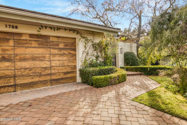 1708 Royal St George Drive, Westlake Village, CA 91362