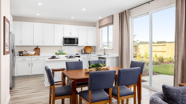 2946 Porcelain St, Lincoln, CA 95648